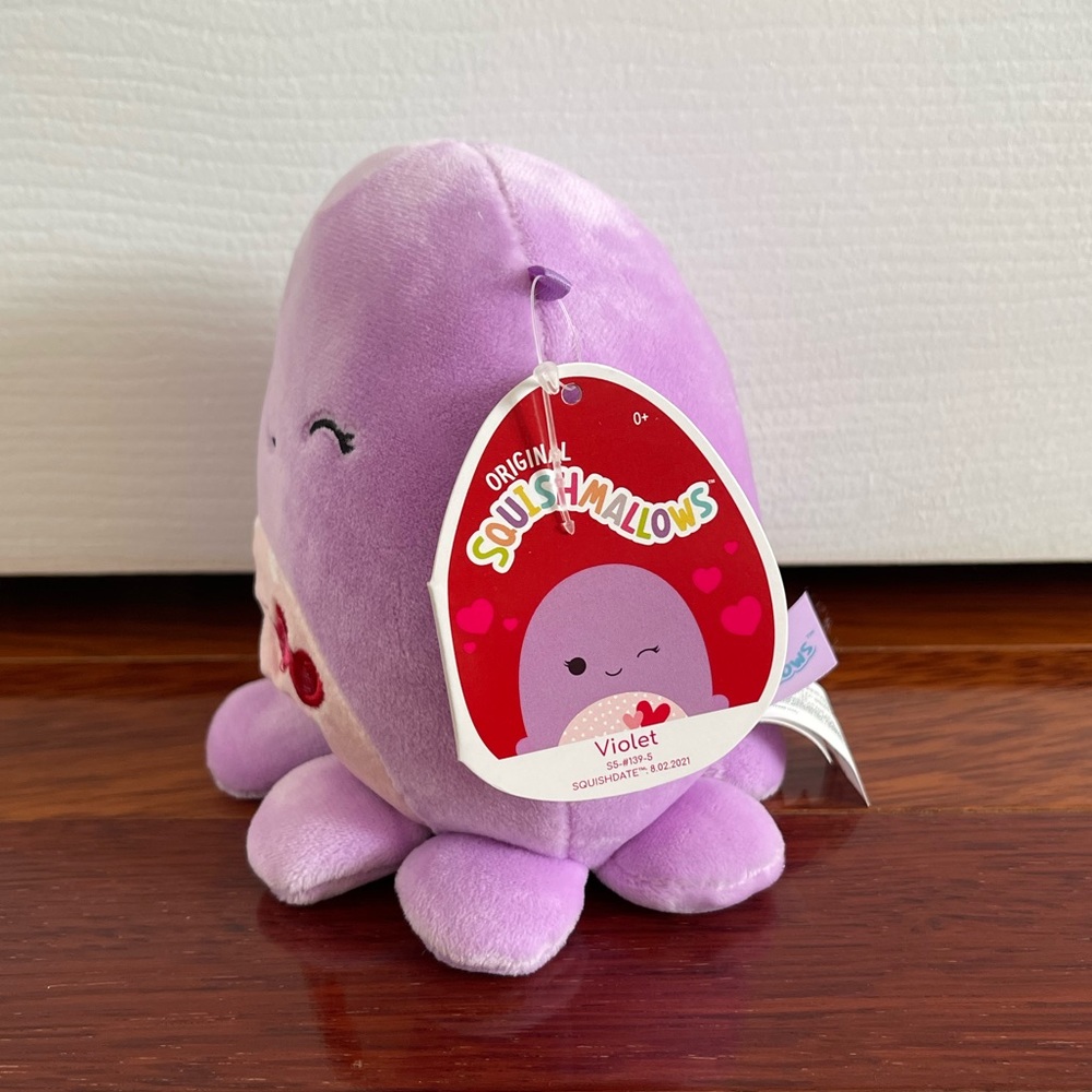 Winking Violet the Octopus 5” Squishmallow - Picture 2 of 3